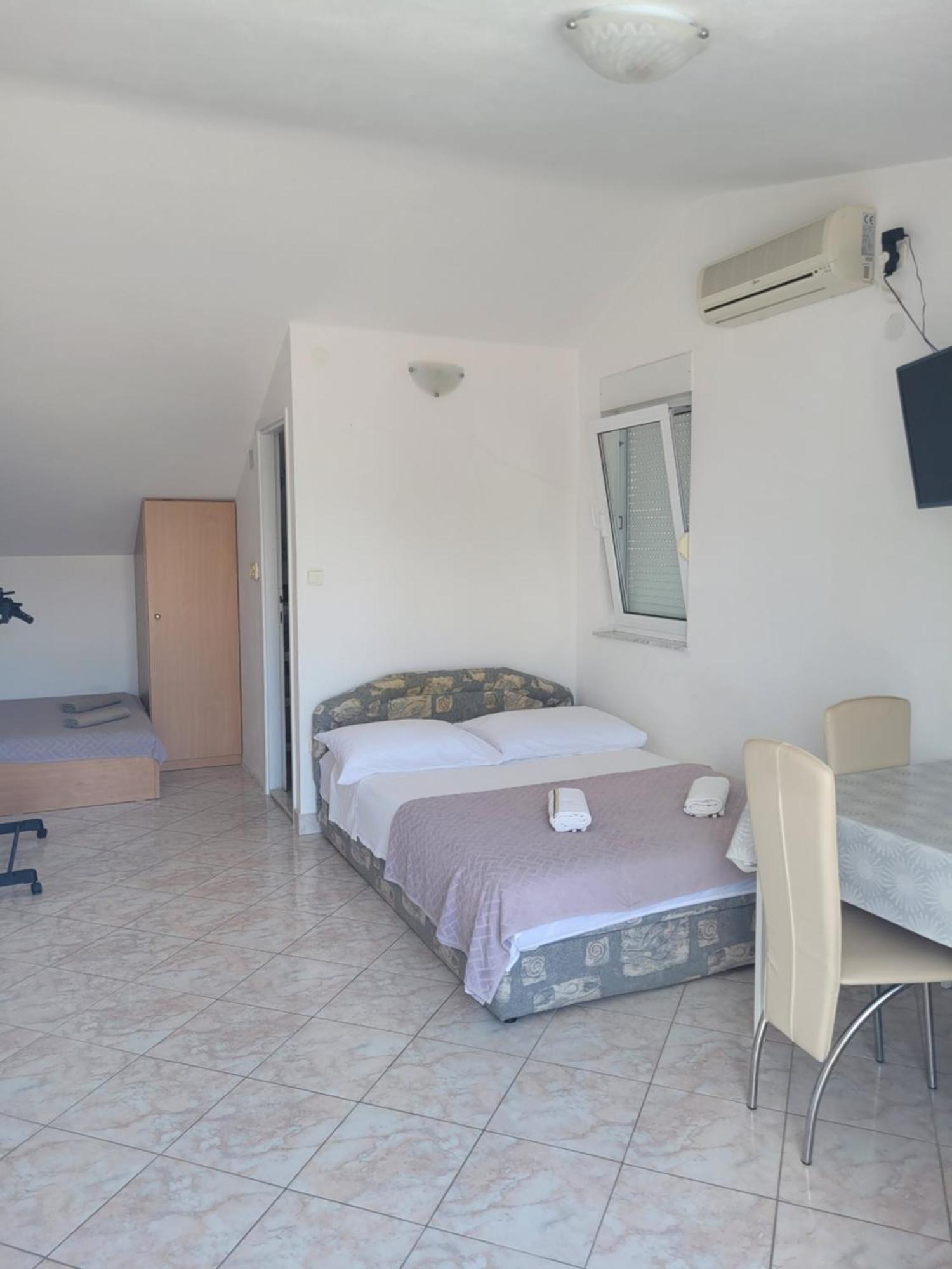 סוטיבאן Apartments Nina מראה חיצוני תמונה