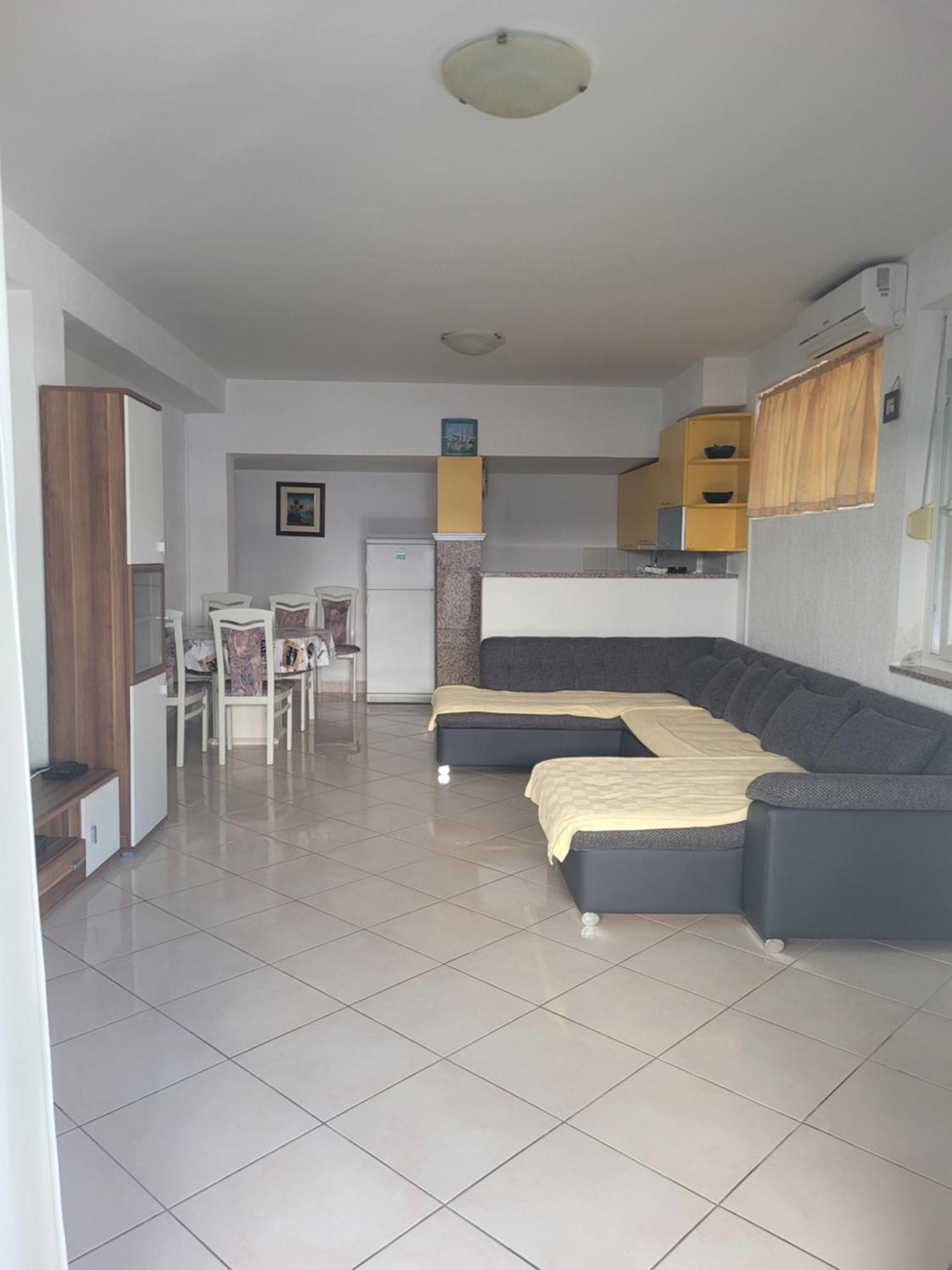 סוטיבאן Apartments Nina מראה חיצוני תמונה